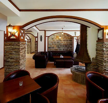 The Castle Hotel 3*